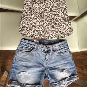 Gap shorts+100% silk top!!